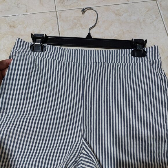 JNY Jonese New York Comfortable Elastic Stretchable Comfortable Shorts - Picture 9 of 10